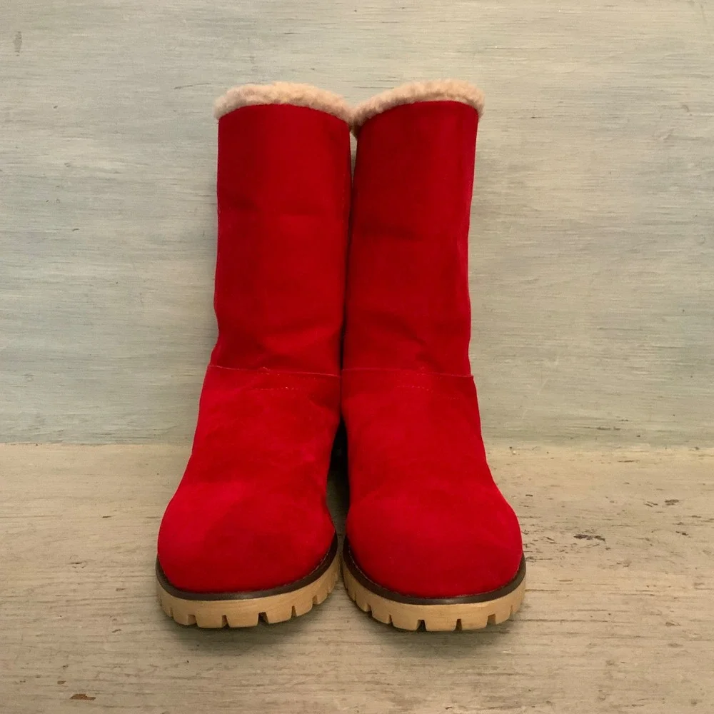 N/A red faux